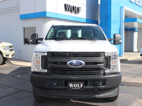 Used 2019 Ford F350 XL w/ Power Equipment Group image 11