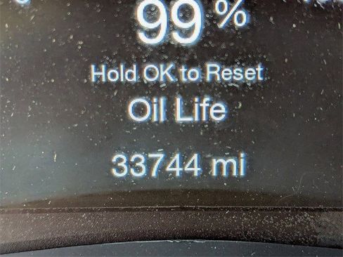 Used 2021 Jeep Grand Cherokee Laredo X image 19