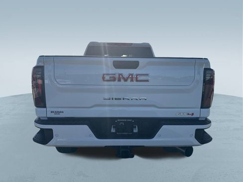 New 2026 GMC Sierra 2500 AT4 w/ AT4 Premium Plus Package image 7