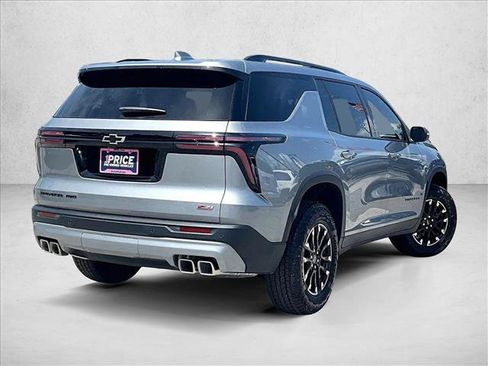 Certified 2026 Chevrolet Traverse Z71 AWD/4WD image 2