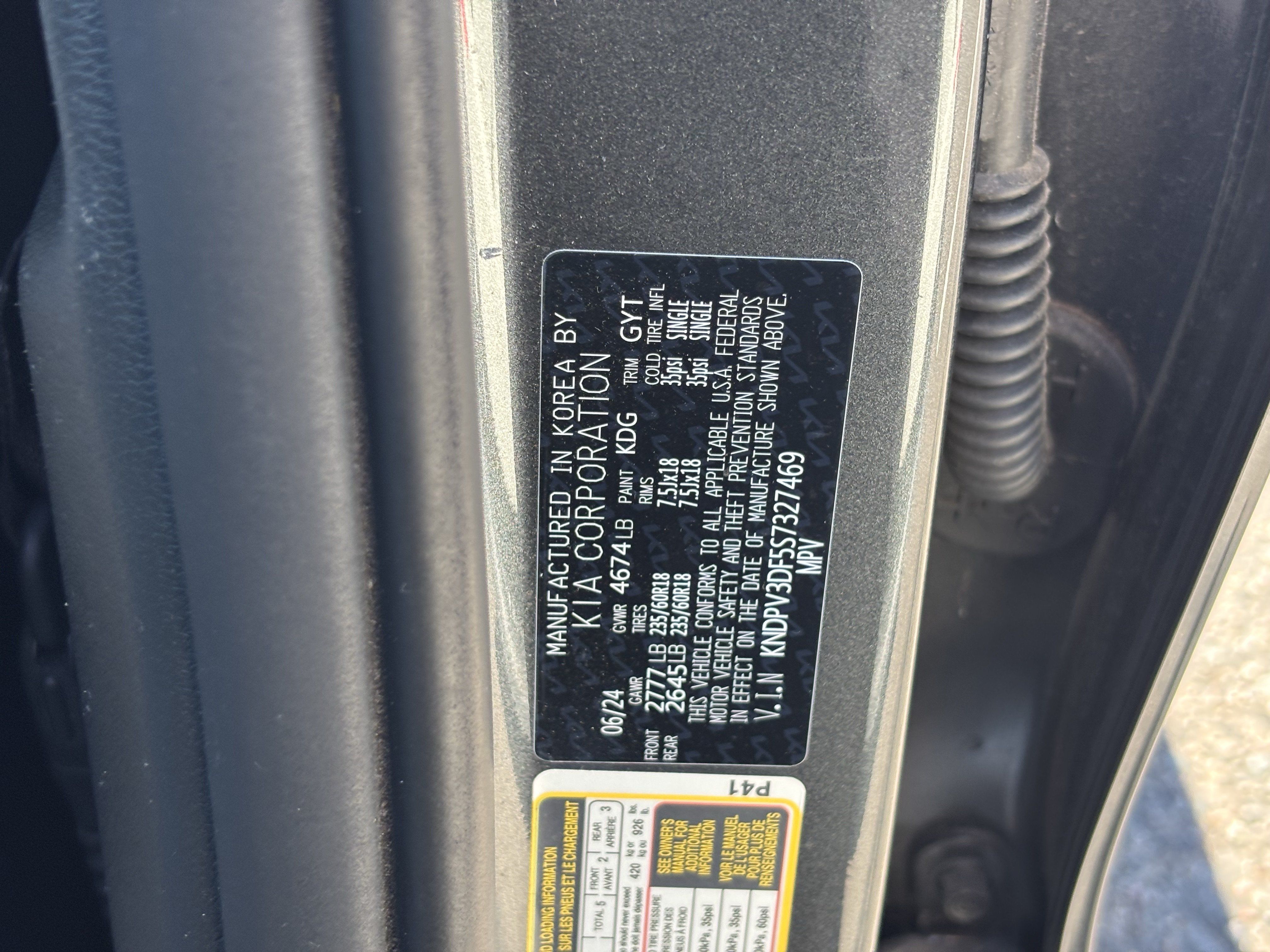 Certified 2025 Kia Sportage EX FWD image 30