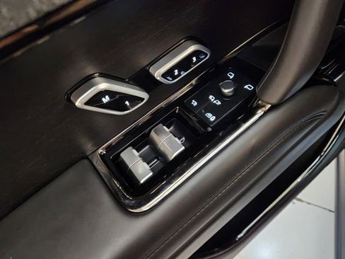 Used 2025 Land Rover Range Rover Sport Dynamic SE AWD/4WD image 22