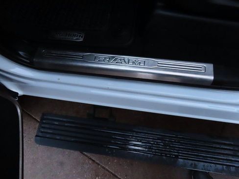 Used 2024 RAM 2500 Limited w/ Safety Group image 28