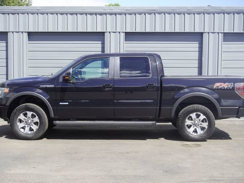 Used 2014 Ford F150 FX4 w/ Equipment Group 402A Luxury AWD/4WD image 2