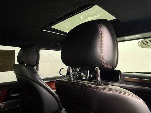 Used 2019 Mercedes-Benz G 550 image 27