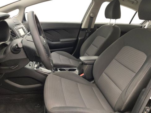 Used 2017 Kia Forte LX w/ LX Popular Package FWD image 17