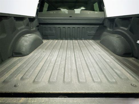 Used 2018 Ford F150 XLT image 28