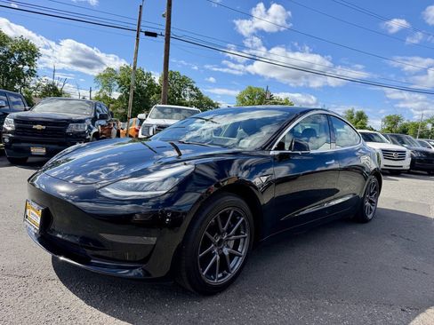 Used 2020 Tesla Model 3 Standard Range RWD image 3
