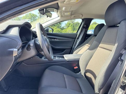 Used 2024 MAZDA MAZDA3 s FWD image 11