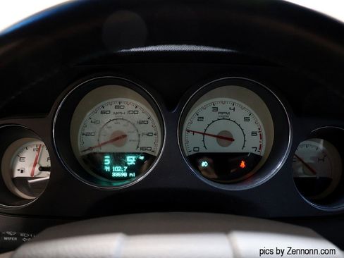 Used 2014 Dodge Challenger R/T Plus image 27