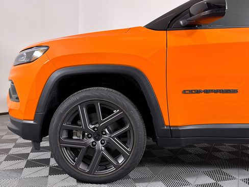 New 2026 Jeep Compass Limited image 18