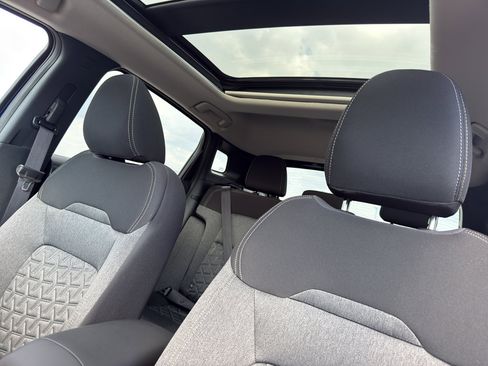 New 2026 Nissan Kicks SV w/ SV Premium Package image 27