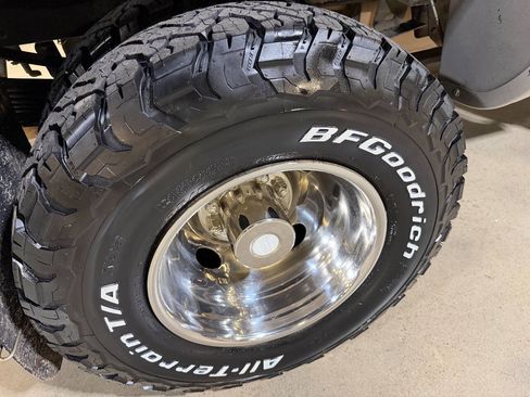 Used 2006 GMC Sierra 3500 SLE w/ Heavy-Duty Power Package image 25