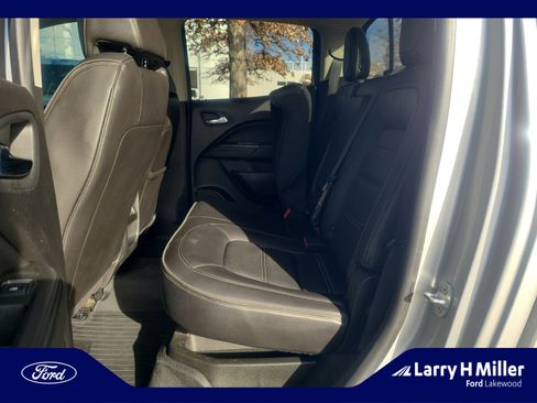 Used 2018 GMC Canyon Denali image 17