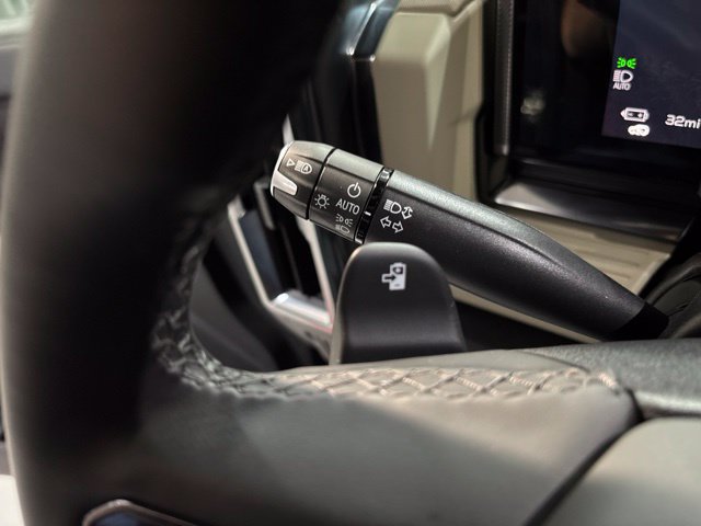 Used 2026 GMC Hummer EV SUV AWD/4WD image 32