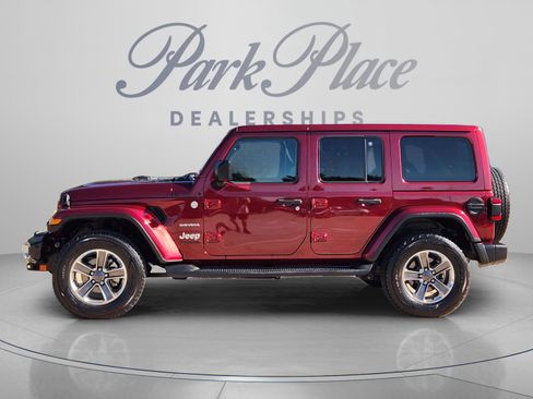 Used 2021 Jeep Wrangler Unlimited Sahara AWD/4WD image 2