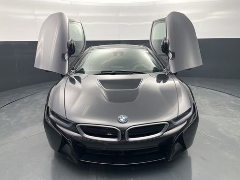 Used 2015 BMW i8 image 8