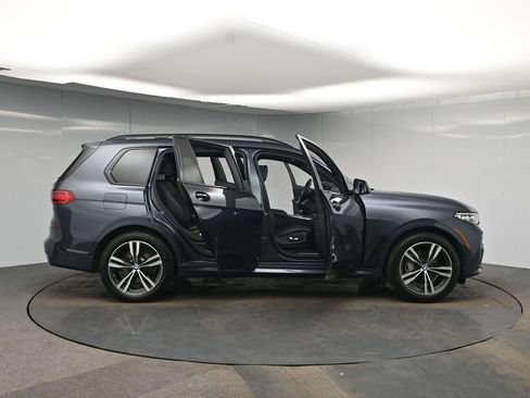Used 2019 BMW X7 xDrive40i w/ Premium Package AWD/4WD image 56