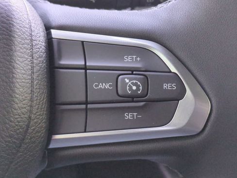 New 2026 Jeep Compass Latitude AWD/4WD image 25