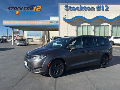 Used 2020 Chrysler Pacifica Touring-L Plus w/ S Appearance Package