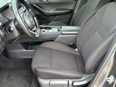 Used 2024 Nissan Rogue S FWD image 5