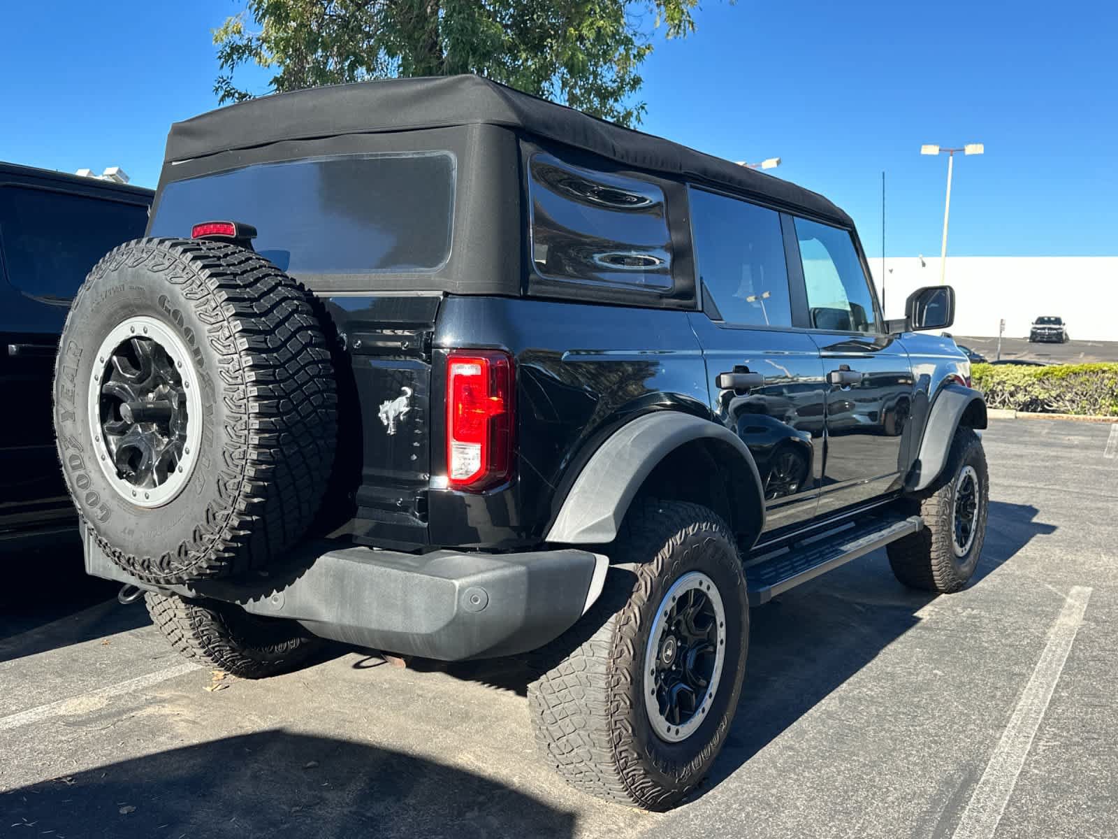 Used 2023 Ford Bronco Big Bend w/ Sasquatch Package AWD/4WD image 4