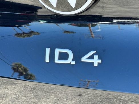 Used 2024 Volkswagen ID.4 2WD image 26