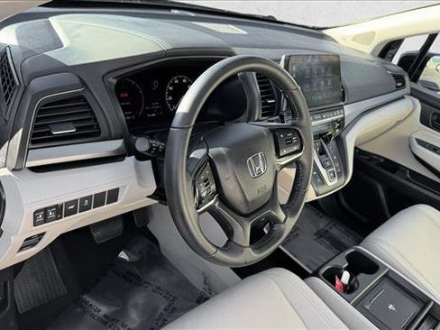 Used 2025 Honda Odyssey EX-L image 12