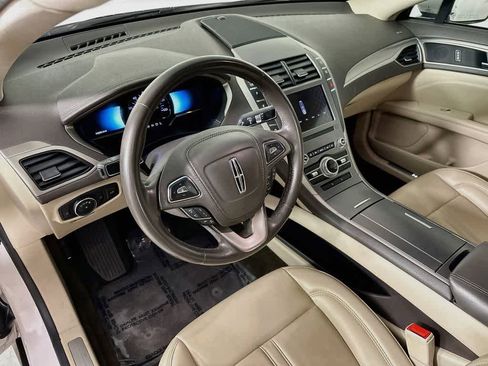 Used 2020 Lincoln MKZ Hybrid w/ Convenience Package FWD image 2