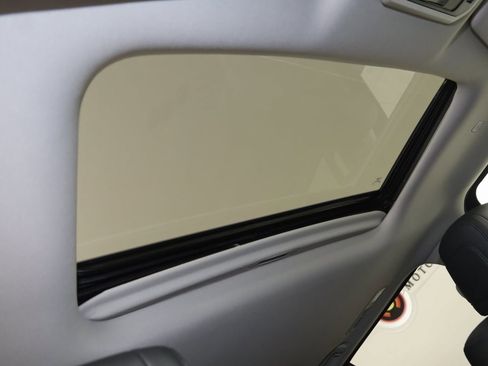 Used 2024 Toyota Sequoia Limited image 10