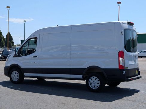 Used 2023 Ford Transit 250 Medium Roof w/ Load Area Protection Package RWD image 5