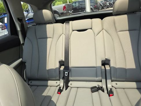 Used 2023 Audi Q7 3.0T Prestige AWD/4WD image 16