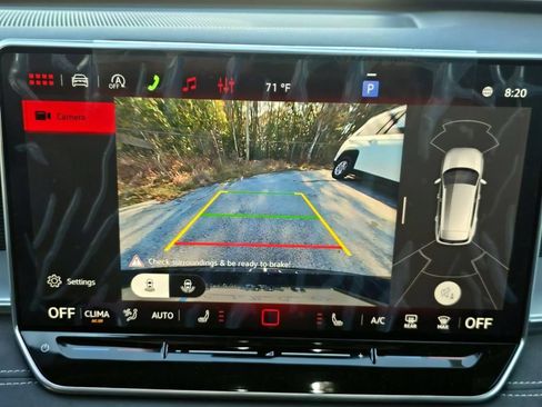 New 2026 Volkswagen Tiguan SE R-Line FWD image 13