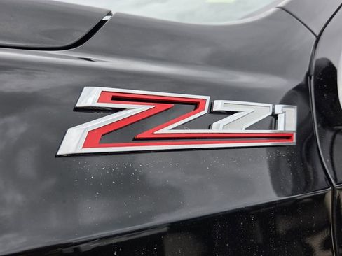Used 2023 Chevrolet Tahoe Z71 w/ Z71 Off-Road Package AWD/4WD image 11