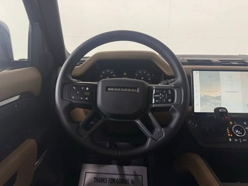 New 2026 Land Rover Defender 110 X-Dynamic SE image 21