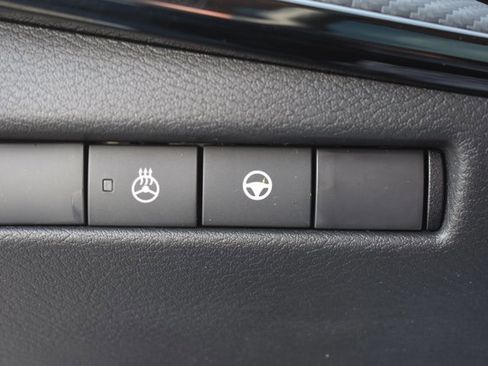 New 2026 Nissan Kicks SR w/ SR Premium Package image 27