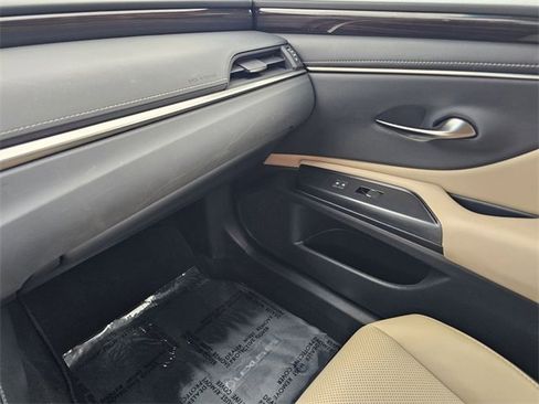 Used 2021 Lexus ES 350 w/ Premium Package image 26