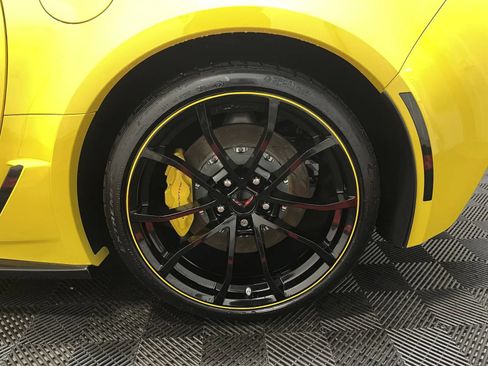 Used 2017 Chevrolet Corvette Grand Sport RWD image 16