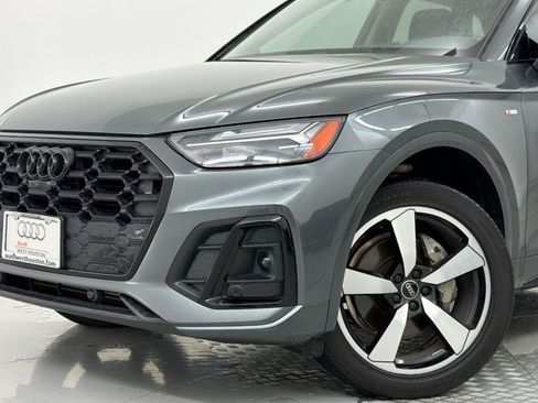 Used 2023 Audi Q5 2.0T Premium Plus w/ Premium Plus Package AWD/4WD image 12