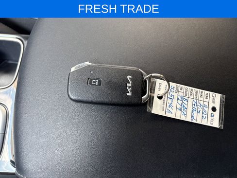 Used 2022 Kia Telluride EX w/ Towing Package image 39