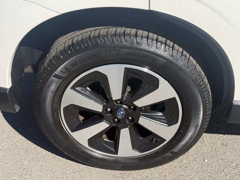 Used 2018 Subaru Forester 2.5i w/ Alloy Wheel Package AWD/4WD image 36