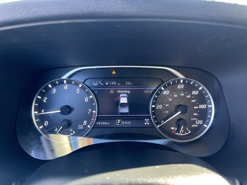 Used 2022 Nissan Frontier SV image 23