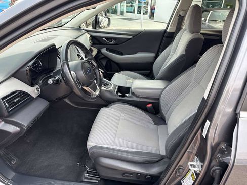Used 2022 Subaru Outback Premium AWD/4WD image 11