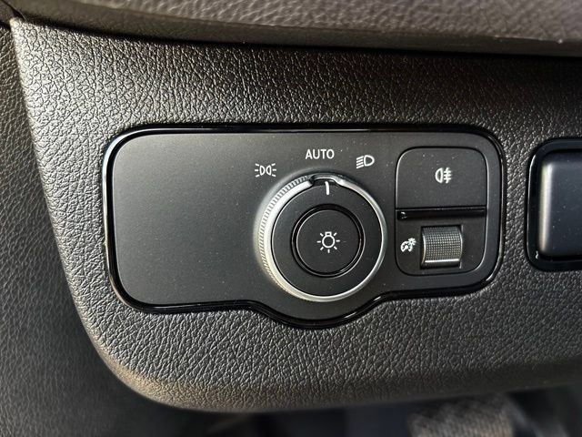 Used 2026 Mercedes-Benz Sprinter 2500 image 15