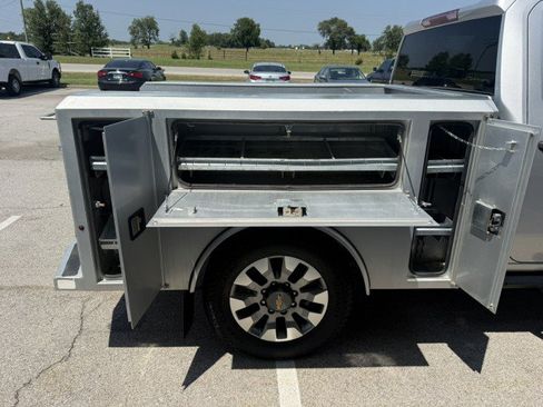 Used 2022 Chevrolet Silverado 2500 Custom w/ Gooseneck/5TH Wheel Package AWD/4WD image 14