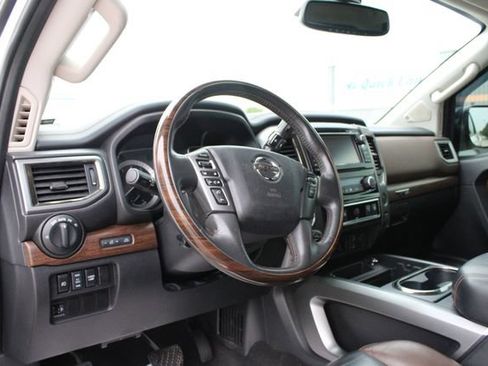 Used 2017 Nissan Titan Platinum Reserve AWD/4WD image 2