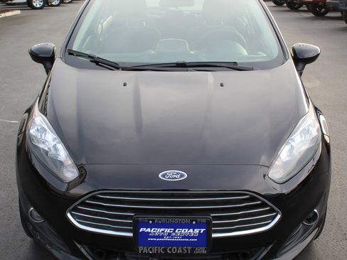 Used 2017 Ford Fiesta SE w/ Equipment Group 201A image 8