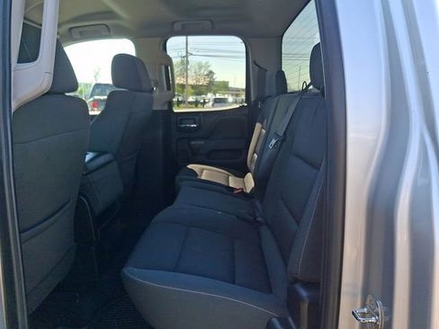 Used 2019 GMC Sierra 1500 SLE w/ SLE Value Package AWD/4WD image 10