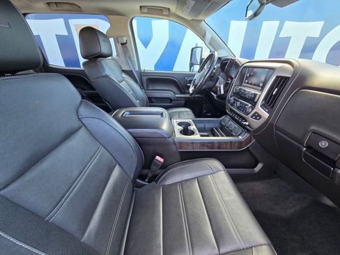 Used 2015 GMC Sierra 3500 Denali image 24