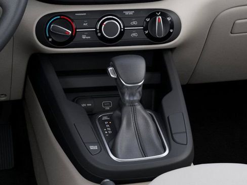 New 2025 Kia Soul LX image 23